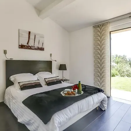 Villa Maebelle *